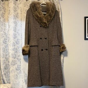 Women's Herringbone Coat with Fur Trim